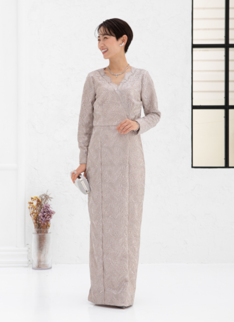 RMD-055：Sylvia Ross（シルヴィア・ロス）【インポート】シルバーベージュ総刺繍カシュクール風Dress