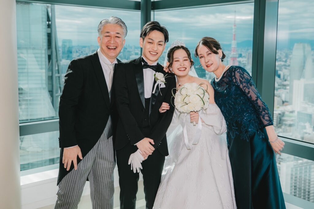 新郎母ドレス　新婦母ドレス　マザードレス　ママドレス マザーズドレス　結婚式母ドレス　母親ドレス　ヘアスタイル　ヘアアレンジ　ヘアセット