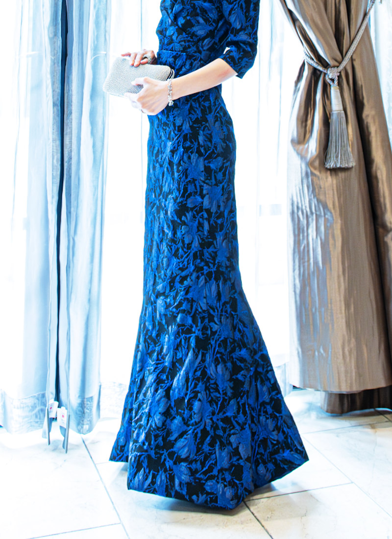 マザードレスレンタル｜RMD-110：Elise Quincy（エリーズ・クインシー）【インポート】ブラック×ブルーVネックマーメイドDress