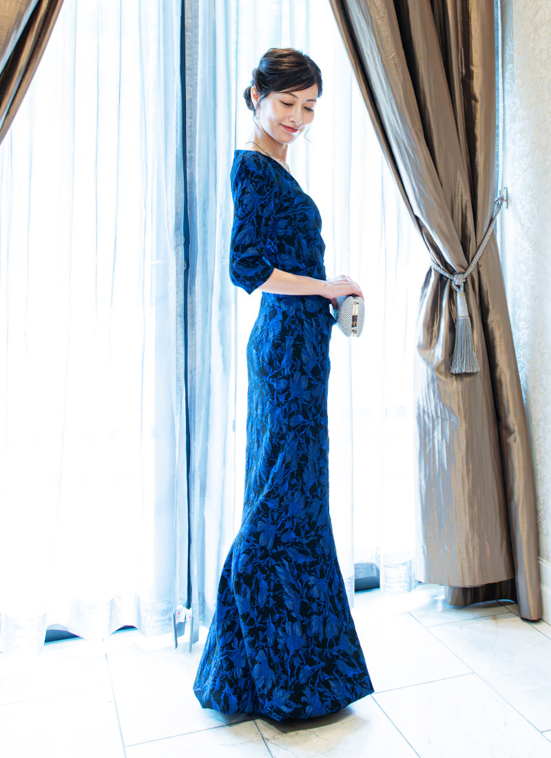 マザードレスレンタル｜RMD-110：Elise Quincy（エリーズ・クインシー）【インポート】ブラック×ブルーVネックマーメイドDress