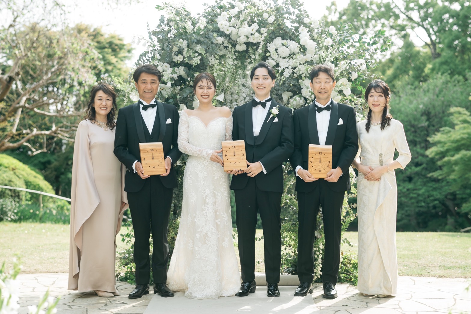 邸宅＆ガーデンにふさわしい華やかさ✨3世代DressUp | [新郎新婦の