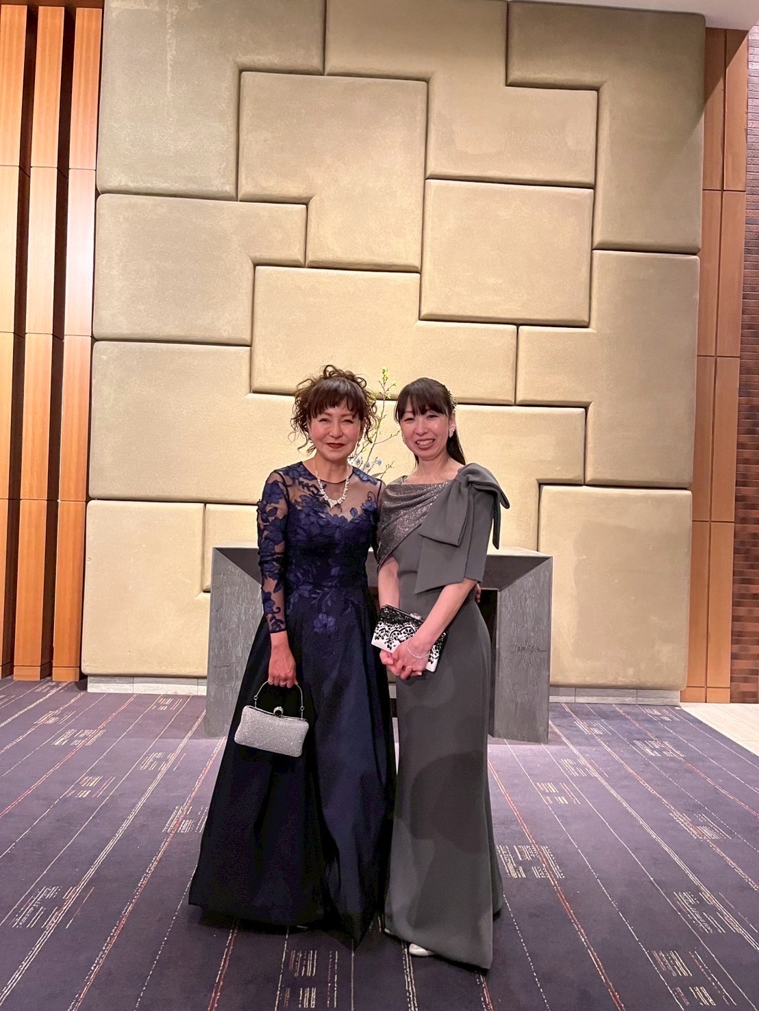 新郎母ドレス　新婦母ドレス　マザードレス　ママドレス マザーズドレス　結婚式母ドレス　母親ドレス　ヘアスタイル　ヘアアレンジ　ヘアセット