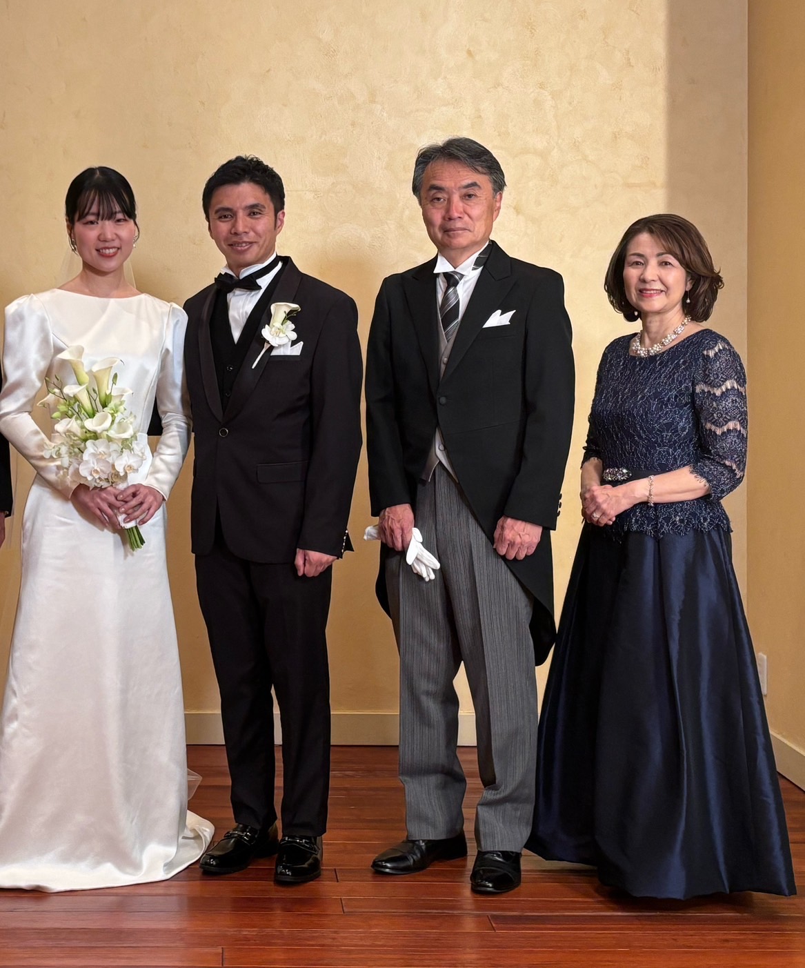 新郎母ドレス　新婦母ドレス　マザードレス　ママドレス マザーズドレス　結婚式母ドレス　母親ドレス　ヘアスタイル　ヘアアレンジ　ヘアセット