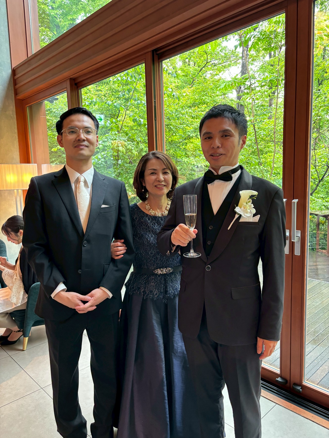 新郎母ドレス　新婦母ドレス　マザードレス　ママドレス マザーズドレス　結婚式母ドレス　母親ドレス　ヘアスタイル　ヘアアレンジ　ヘアセット