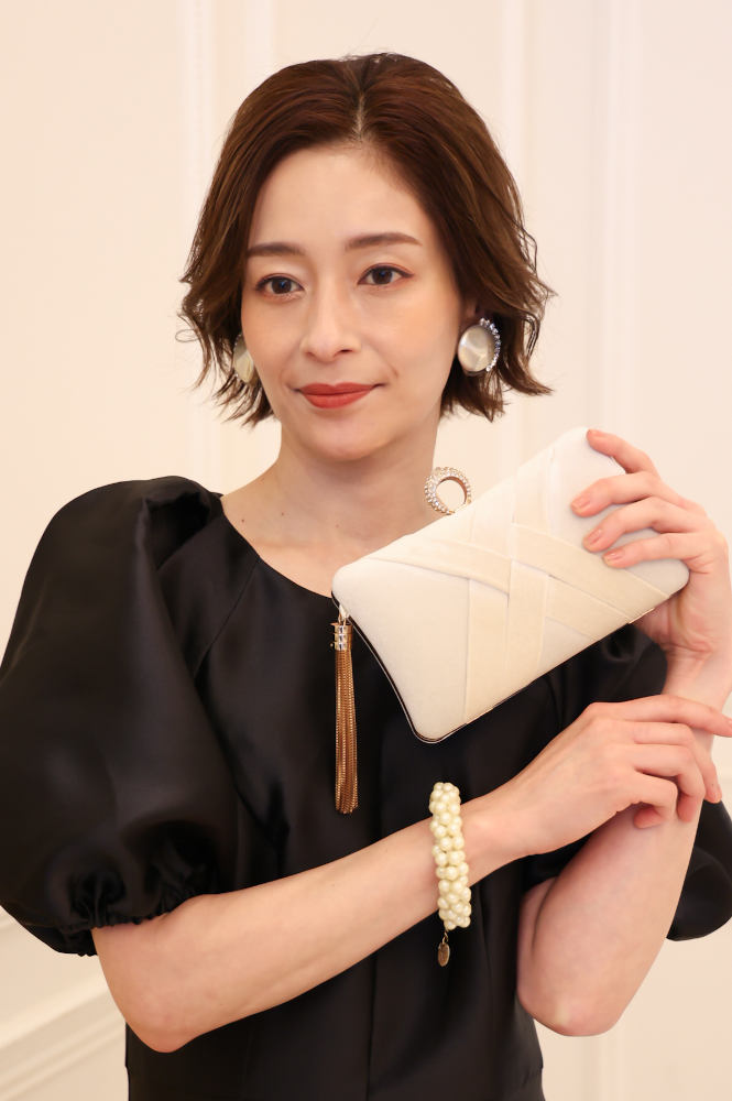 新郎母ドレス 新婦母ドレス マザードレス ママドレス マザーズドレス 結婚式母ドレス 母親ドレス ヘアスタイル ヘアアレンジ ヘアセット