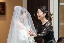 新郎母ドレス　新婦母ドレス　マザードレス　ママドレス マザーズドレス　結婚式母ドレス　母親ドレス　ヘアスタイル　ヘアアレンジ　ヘアセット