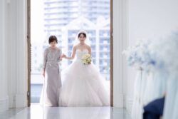 新郎母ドレス　新婦母ドレス　マザードレス　ママドレス マザーズドレス　結婚式母ドレス　母親ドレス　ヘアスタイル　ヘアアレンジ　ヘアセット