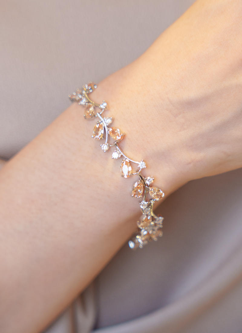 新郎母ドレス　新婦母ドレス　マザードレス　ママドレス マザーズドレス　結婚式母ドレス　母親ドレス　ヘアスタイル　ヘアアレンジ　ヘアセット