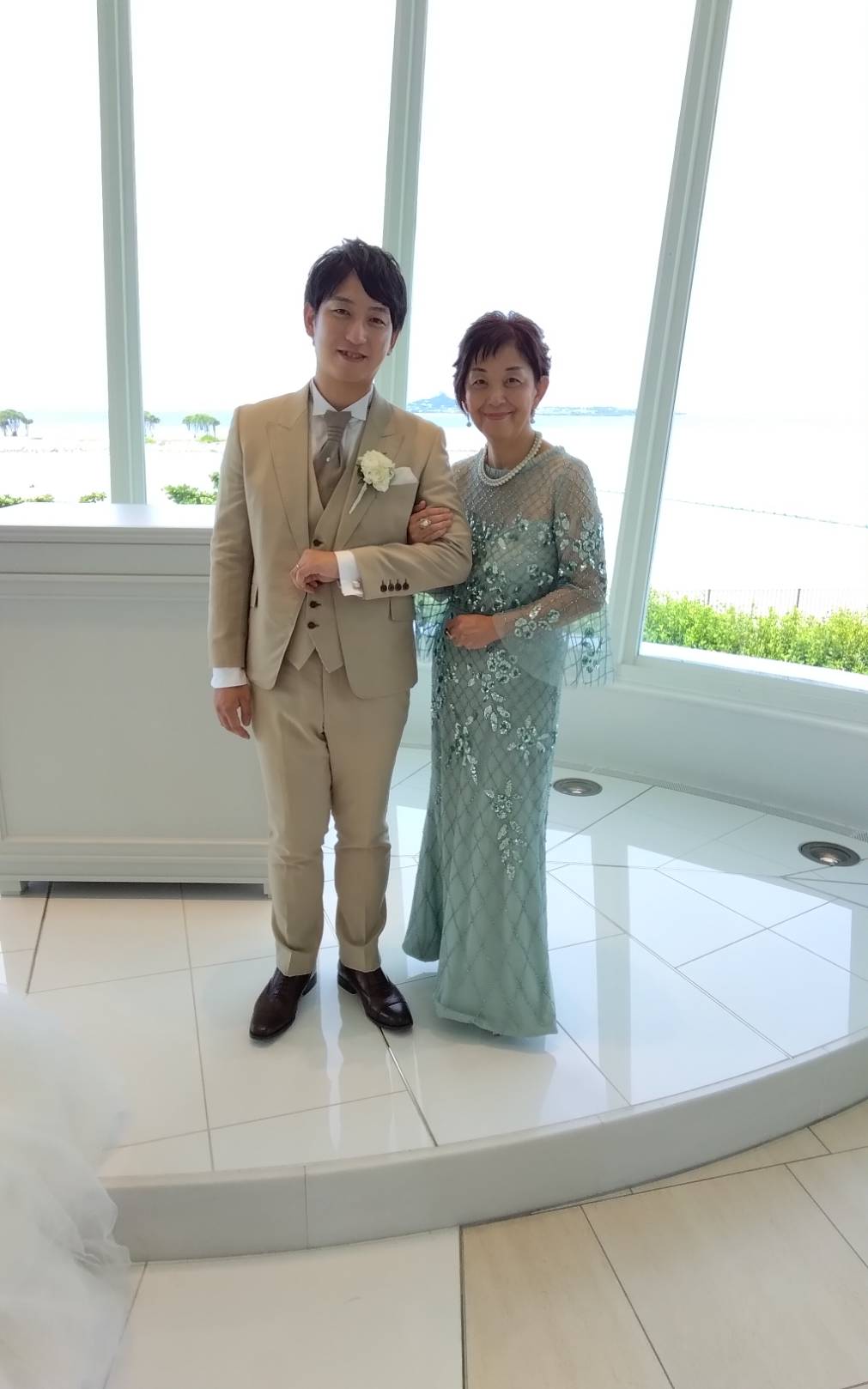 新郎母ドレス　新婦母ドレス　マザードレス　ママドレス マザーズドレス　結婚式母ドレス　母親ドレス　ヘアスタイル　ヘアアレンジ　ヘアセット