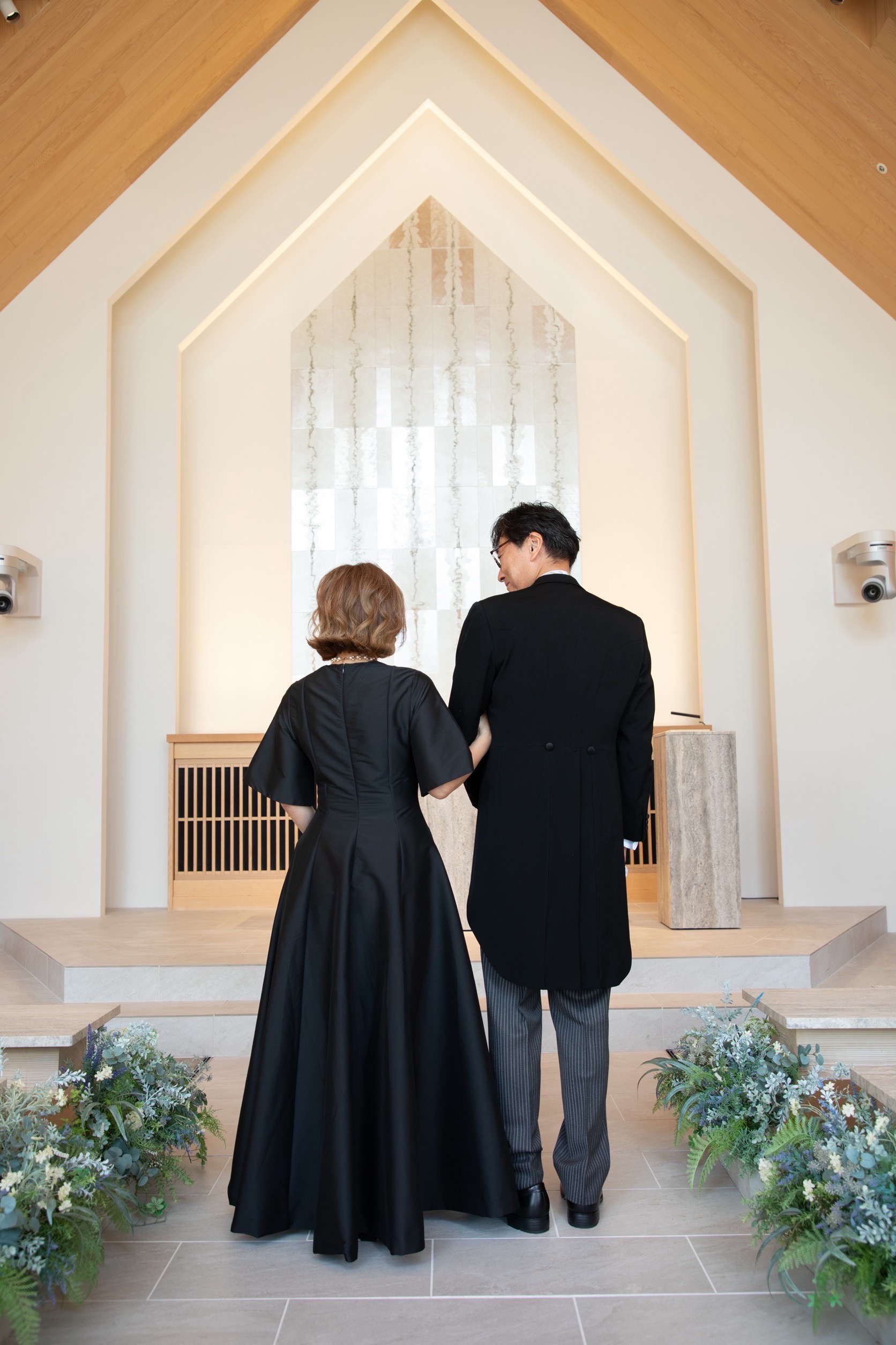 新郎母ドレス　新婦母ドレス　マザードレス　ママドレス マザーズドレス　結婚式母ドレス　母親ドレス　ヘアスタイル　ヘアアレンジ　ヘアセット