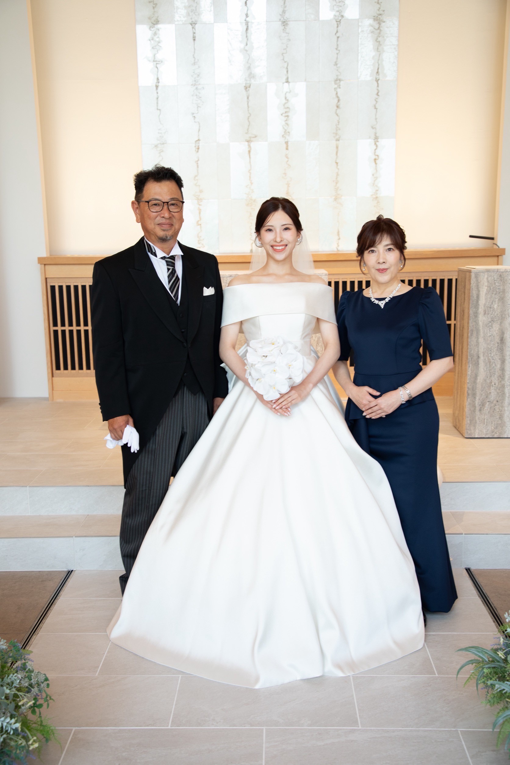 新郎母ドレス　新婦母ドレス　マザードレス　ママドレス マザーズドレス　結婚式母ドレス　母親ドレス　ヘアスタイル　ヘアアレンジ　ヘアセット