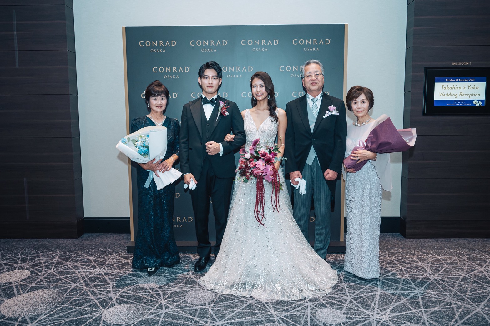 ダーク&ライトが調和する、美しきダブルマザーDressUpの晴れの日